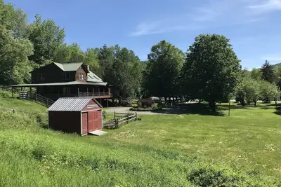 Image de Superbe maison du village de Warren