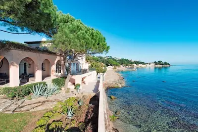 Image de Propriété de luxe en bord de mer