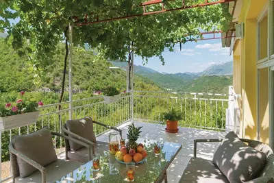 Image de Superbe appartement de 2 chambres à.