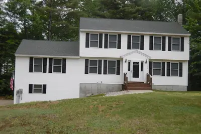 Image de Nouvelle Liste! ! 4 chambres / 3 salles de bain maison, 10 personnes, idéal pour une escapade en famille