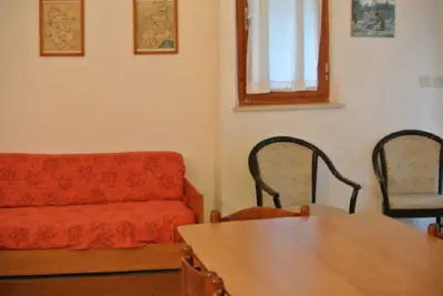 Image de Villa- Livia - Trois Chambres Villa, Couchages 7