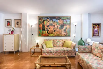 Image de Lord Jim - Appartement confortable dans l'un des plus beaux quartiers de l'île. 40 mètres de la plage.