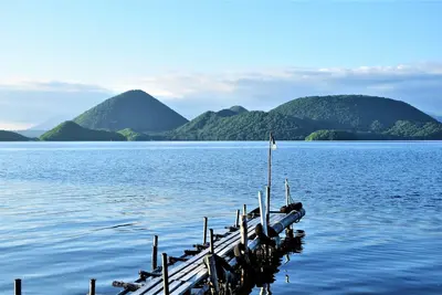 Image de Cette auberge familiale avec jardin est située au centre du lac Toya Onsen, près du lac et entourée de restaurants.