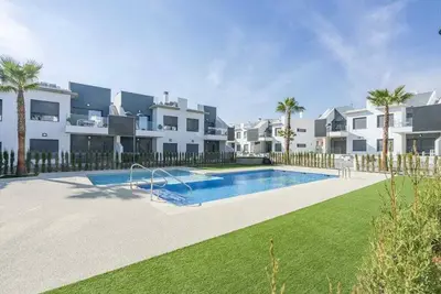 Apartamento Tulipanes (Pilar de la Horadada)
