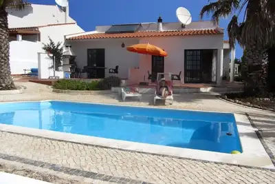 Image de 300 jours de soleil à Vila do Bispo, Portugal