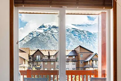 Image de Mountain Paradise luxe 1 chambre à coucher par FairShare