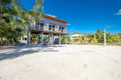 Image de Une expérience hors du commun dans cette maison de plage moderne avec une touche urbaine