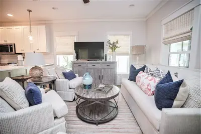 Image de Nouvelle Maison De Plage Sur 30a! Nuits 14 - 6 Places Golf Cart Incl - Plaisir En Plage En Famille!