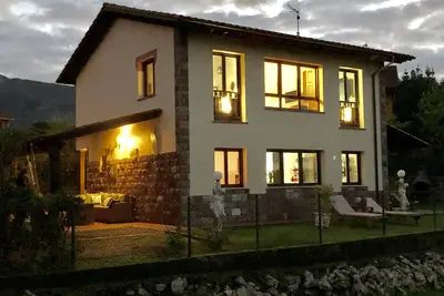 Image de Chalet à Llanes, face aux bouffons de Pria