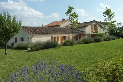 Image de Belle maison et grange avec piscine entre Cordes-sur-Ciel et Albi, Tarn