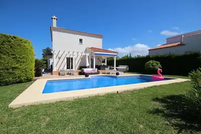 Image de T-1115 Villa moderne et ensoleillée à Els Poblets
