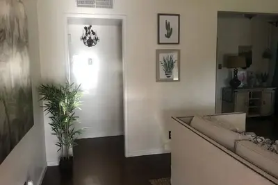 Image de Bungalow historique de charme au centre de Phoenix!