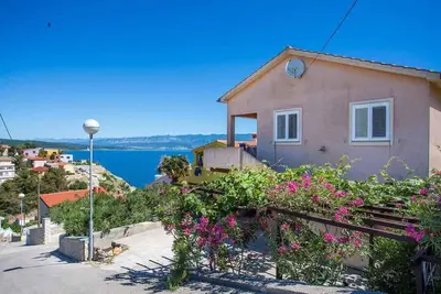 Image de Appartement de vacances avec balcon et climatisation