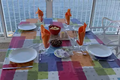 Image de appartement pour 6 personnes front de mer avec parking