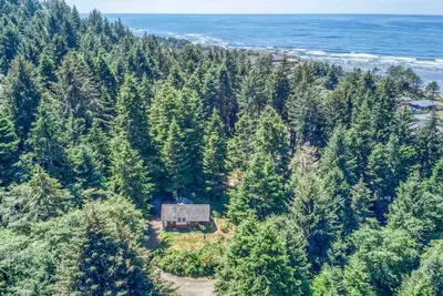 Image de Cottage romantique parfait pour un couple ou une escapade en famille!