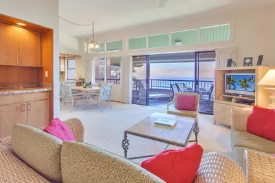 Image de Belle villa dispose d'une cuisine rénovée avec vue sur l'océan tropical et l'île!