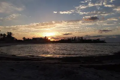 Image de Superbe maison, Nouvelle Location, garanti pour battre tous les prix pour un 3br à Marathon