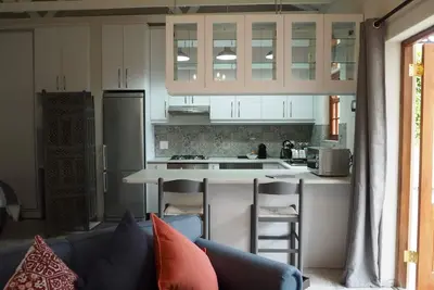 Image de Rafters Cottage est entièrement équipé et adapté aux clients de court ou long séjour