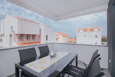 Image de Appartement Supérieur 2 Chambres avec Jardin