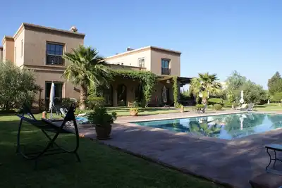 Image de Kasbah Aâlma d'Or avec piscine et Spa - Villa de luxe à Marrakech