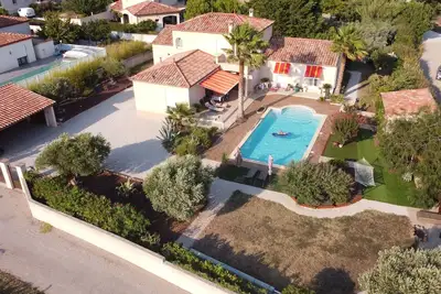 Image de Aventure d'Oc - Villa pour 6 pers. - Piscine 5 x10m / Prof 1. 50 m