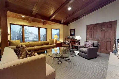 Image de Coeur de Vail Village Premium 2 chambres avec loft sur Bridge Street Mall