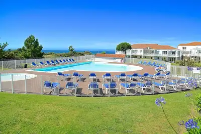 Image de --Apt Front de mer   A101-deux piscines chauffées  résidence famlliale sécurisée