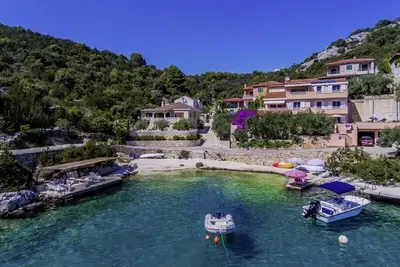 Image de Katja à Vinišće * Dalmatie centrale / Katja à Vinišće (appartement pour 4-5 personnes)