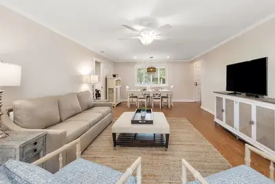 Image de Situé au milieu de l'île près du terrain de golf