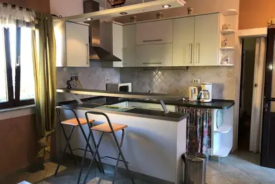 Image de Appartement d'une chambre avec la terrasse et la vue sur le mer Barbat, Rab (A-16723-b)