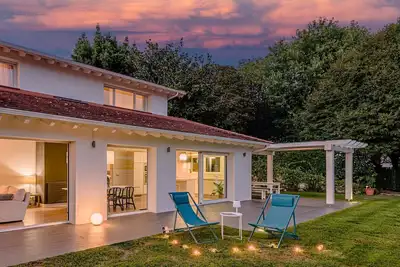 Image de Chalet extraordinaire dans le meilleur quartier de Somo