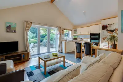 Image de Oakdene - Deux Chambres Maison, Couchages 4