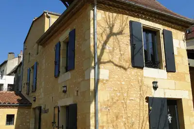 Image de Jolie Maison Perigourdine En Pierre  Tres Calme Proche Bergerac