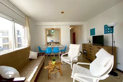 Image de Apartamentos Aquarium (32). Vue Sur La Mer. À CÔTÉ De La Plage. 6 Personnes