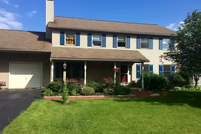 Image de Maison charmante et confortable avec toutes les commodités!