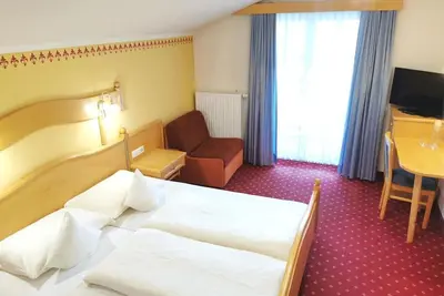 Image de Chambre Double Confort | Balcon 20-25m² - Angerwirt, Vital- und Familienhotel