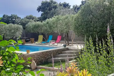 Image de Villa En Provence Piscine Au Calme <br>Entre Arles Nimes Et Avignon