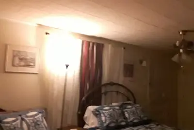 Image de Chambre confortable spacieuse nouvellement classée