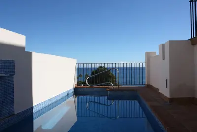 Image de 120 - Penthouse with private Pool! !