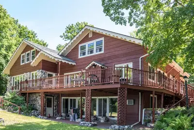 Image de Domaine Karinall au bord du lac: 8 chambres, 18 lits et +, 24 couchages