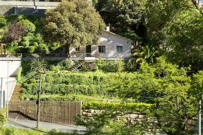 Image de Belle petite maison à la \"campagne\" de Barcelone, pour un mois ou plus!