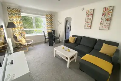 Image de Bel appartement moderne avec 1 chambre - peut accueillir jusqu'Ă 4 personnes