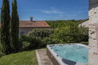 Villa Corduriès - climatisation & Spa dans le domaine du Château - Ii