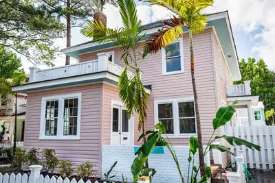 Image de Southard, maison de charme à deux pas du sable!