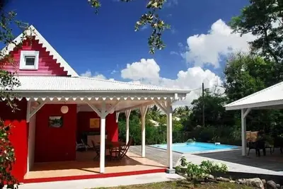 Image de villa avec piscine 3 chambres au bord de la plage du diamant