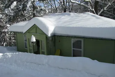 Image de Hemlock Cottage - pittoresque et confortable, près de ski