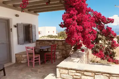 Image de Spiti up in Paros - Dryos