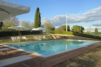 Image de Appartement de deux chambres au rez-de-chaussée - San Gimignano