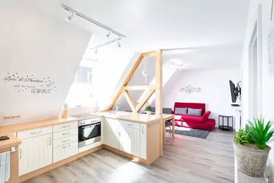 Image de Maison de vacances située au centre avec terrasse et connexion Wi-Fi gratuite