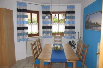 Image de Appartement non fumeur (68m2) pour 4 personnes avec jardin et terrasse